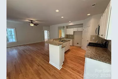 5609 Fairvista Drive, Charlotte, NC 28269 - Photo 6