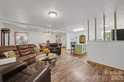 3917 Lake Road, Charlotte, NC 28269 - Photo 4