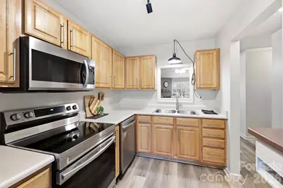 805 Carlyle Way, Asheville, NC 28803 - Photo 6