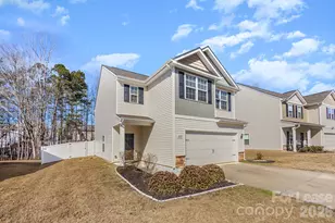 6209 Purbeck Way, Charlotte, NC 28215 - Photo 2