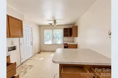 2636 Dalecrest Drive, Charlotte, NC 28269 - Photo 8