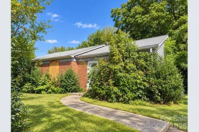 2636 Dalecrest Drive, Charlotte, NC 28269 - Photo 1