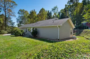 103 Amelia Dr, Hendersonville, NC 28792 - Photo 32