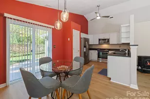 103 Amelia Dr, Hendersonville, NC 28792 - Photo 10