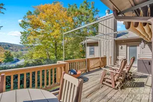573 Watauga St, Newland, NC 28657 - Photo 32