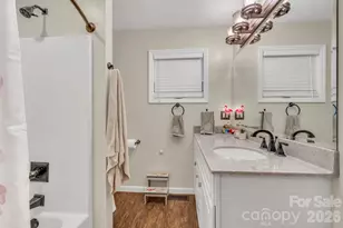 573 Watauga St, Newland, NC 28657 - Photo 18