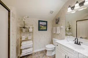 1111 Citation Cir, Hendersonville, NC 28739 - Photo 28