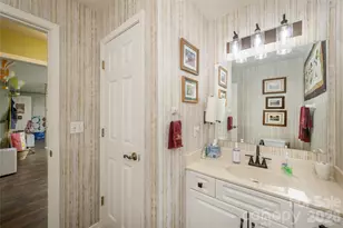 1111 Citation Cir, Hendersonville, NC 28739 - Photo 32