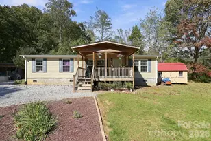 375 Lanning Mill Rd, Hendersonville, NC 28792 - Photo 1
