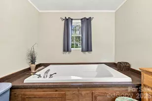 375 Lanning Mill Rd, Hendersonville, NC 28792 - Photo 32