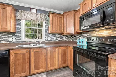 375 Lanning Mill Road, Hendersonville, NC 28792 - Photo 22