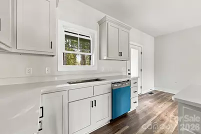 966 Hathcock Glen Drive, Oakboro, NC 28129 - Photo 16