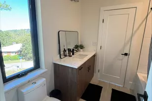 3 Locust St, Asheville, NC 28804 - Photo 20