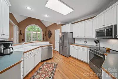 1221 Rittenhouse Lane, Rock Hill, SC 29732 - Photo 8