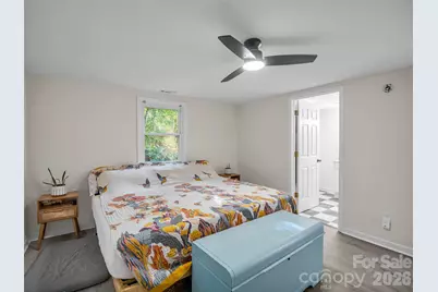 913 Dorothy Street, Hendersonville, NC 28791 - Photo 18