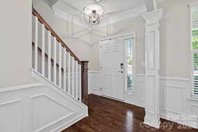 9038 Loch Glen Way, Charlotte, NC 28278 - Photo 4