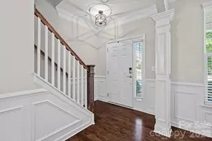 9038 Loch Glen Way, Charlotte, NC 28278 - Photo 4