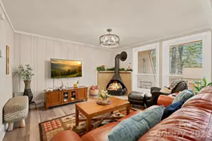 220 Charter Hills Rd, Beech Mountain, NC 28604 - Photo 2