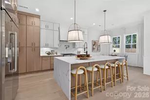 215 Smithfield Dr, Charlotte, NC 28270 - Photo 2