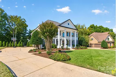 8634 Woodmere Crossing Drive, Charlotte, NC 28226 - Photo 2