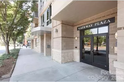 718 Trade Street #613, Charlotte, NC 28202 - Photo 2