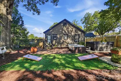 1545 Wickford Place, Charlotte, NC 28203 - Photo 2