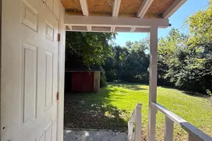 5135 Grapevine Dr, Charlotte, NC 28217 - Photo 12