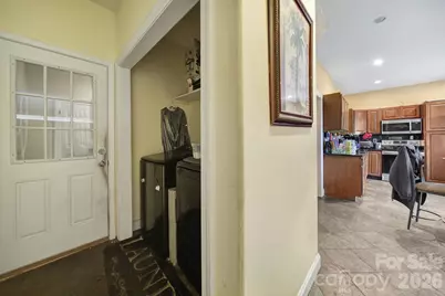 6029 Timbertop Lane, Charlotte, NC 28215 - Photo 8