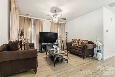 404 E Talleyrand Street, Monroe, NC 28112 - Photo 6