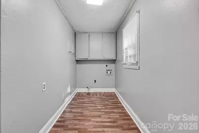306 Hubbard Street, Lincolnton, NC 28092 - Photo 28