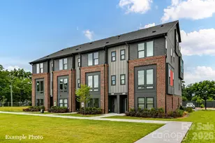 2129 Frd Vw Ln, Charlotte, NC 28206 - Photo 2