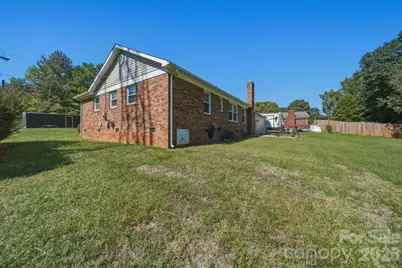 3152 Erskine Drive #11, Gastonia, NC 28054 - Photo 4