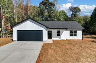 140 4 Andrews Dr, Harmony, NC 28634 - Photo 2