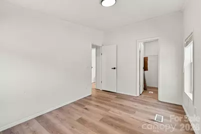 323 Dogwood Road, Candler, NC 28715 - Photo 20