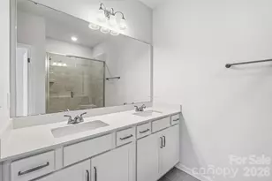 4632 Lakeview Rd, Charlotte, NC 28216 - Photo 6