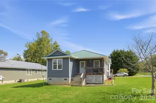 12 Janie Dr, Clyde, NC 28721 - Photo 6