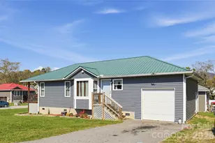 12 Janie Dr, Clyde, NC 28721 - Photo 2