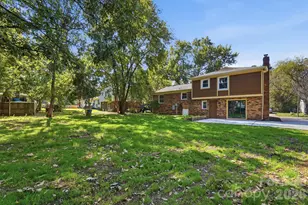 6131 Coach Hill Ln, Charlotte, NC 28212 - Photo 42
