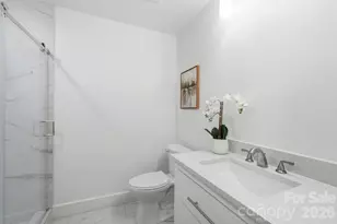 6131 Coach Hill Ln, Charlotte, NC 28212 - Photo 34