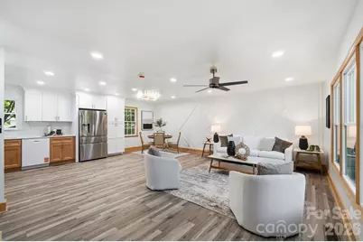 6131 Coach Hill Lane, Charlotte, NC 28212 - Photo 6