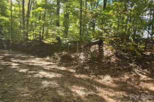 98 Hosta Dr, Sylva, NC 28779 - Photo 1