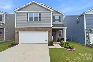 1371 37th Ave Ln, Hickory, NC 28601 - Photo 1