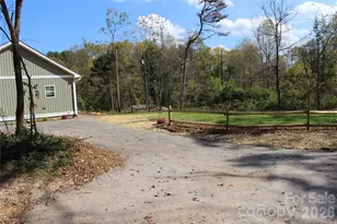 5 Adell Dr, Fletcher, NC 28732 - Photo 18