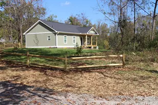 5 Adell Dr, Fletcher, NC 28732 - Photo 2