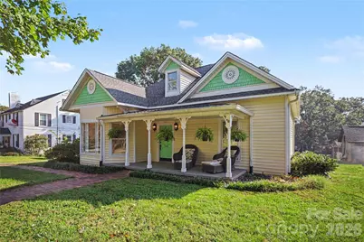 743 S College Avenue, Newton, NC 28658 - Photo 2