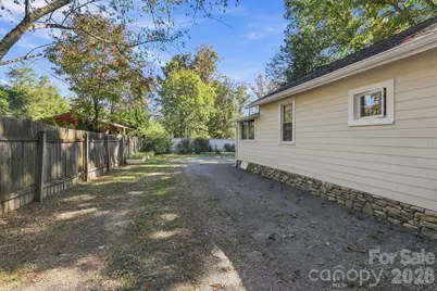 404 Montreat Road, Black Mountain, NC 28711 - Photo 22