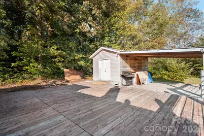 617 Hawthorne Street, Hudson, NC 28638 - Photo 18
