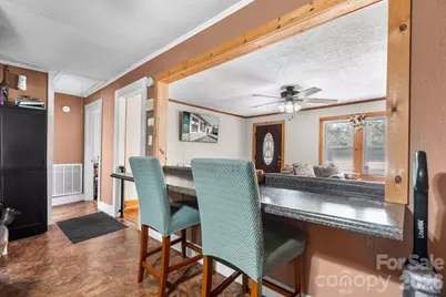 617 Hawthorne Street, Hudson, NC 28638 - Photo 14