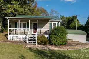 617 Hawthorne St, Hudson, NC 28638 - Photo 1