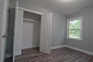 5717 Ruth Dr, Charlotte, NC 28215 - Photo 16